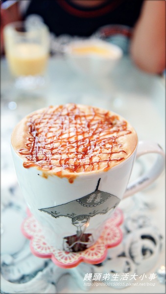 真朵咖啡:【食記/台北市】巷弄間美食~來一趟貴婦的下午茶♪♪JD真朵咖啡♪♪