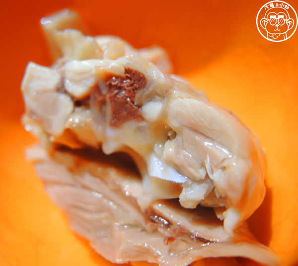 胖子小吃店：呷飽祙【台北大安･胖子小吃(安東總店)】大摳呆炒韭菜