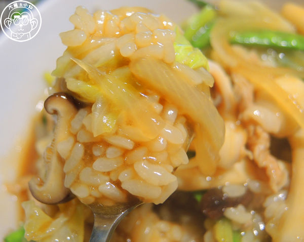 胖子小吃店：呷飽祙【台北大安･胖子小吃(安東總店)】大摳呆炒韭菜