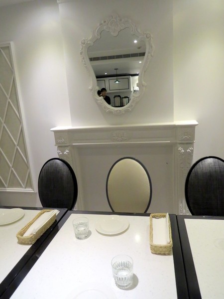 Dazzling Cafe蜜糖吐司專賣店(新竹遠百店)：新竹遊重頭戲之甜滋滋Dazzling Cafe【蜜糖土司/新竹遠百店】