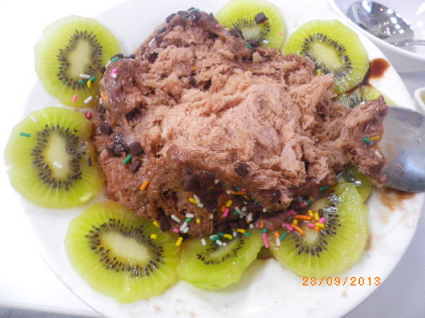 藍白拖冰舖：人氣冰鋪-藍白拖