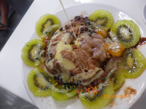 藍白拖冰舖：人氣冰鋪-藍白拖