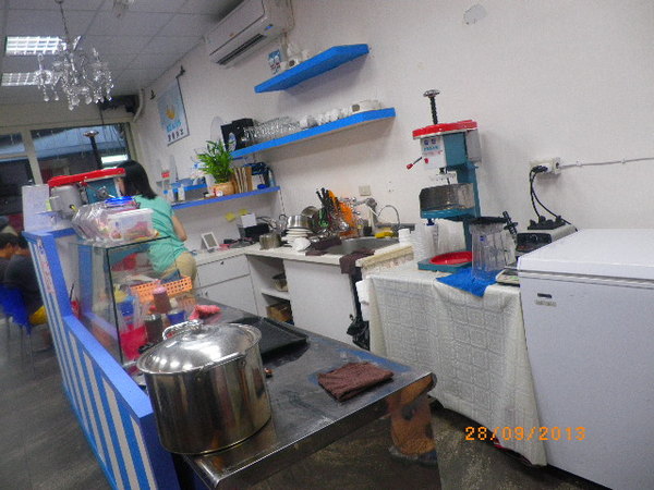 藍白拖冰舖：人氣冰鋪-藍白拖