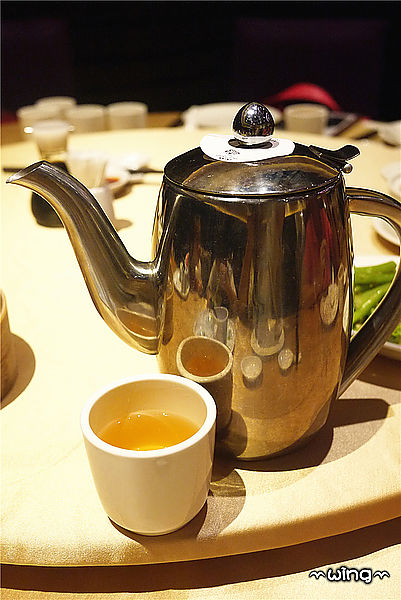 華漾大飯店(環球店)：［新北中和］有傳統推車的飲茶。【華漾大飯店港式飲茶餐廳】。中和環球購物中心美食