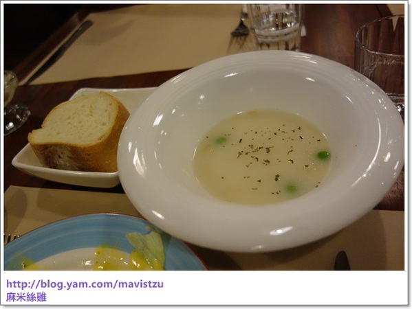 Lu Park 鷺柿湖畔：『內湖』❤Lu Park鷺柿湖畔餐廳❤藏身大湖公園內超有FU餐廳