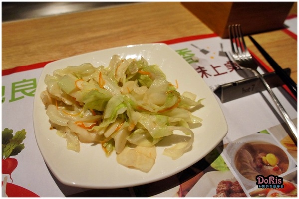 hot 7 新鐵板料理:王品集團又推陳出新?!這次是價位很親民的超值鐵板燒-Hot 7 新鐵板料理