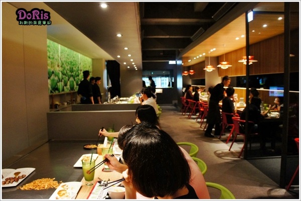 hot 7 新鐵板料理:王品集團又推陳出新?!這次是價位很親民的超值鐵板燒-Hot 7 新鐵板料理