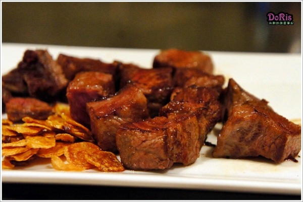 hot 7 新鐵板料理:王品集團又推陳出新?!這次是價位很親民的超值鐵板燒-Hot 7 新鐵板料理