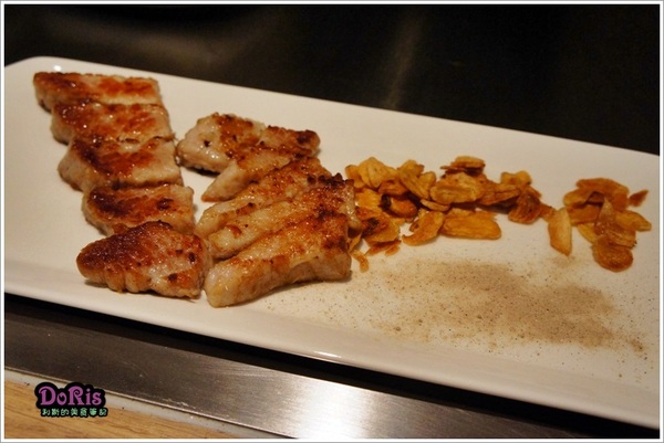 hot 7 新鐵板料理:王品集團又推陳出新?!這次是價位很親民的超值鐵板燒-Hot 7 新鐵板料理