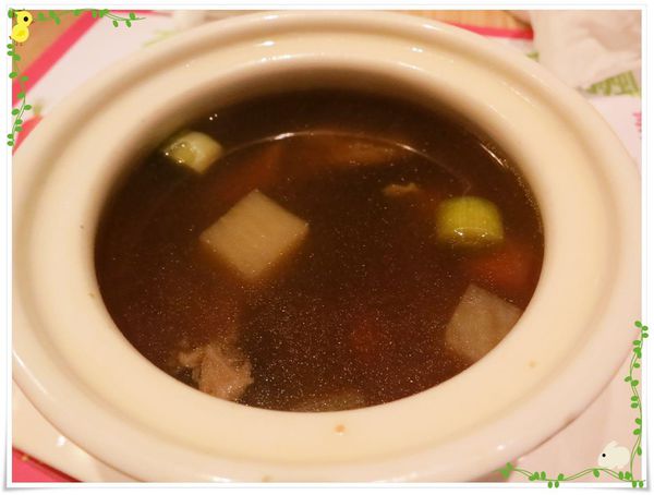 台北-HOT 7-王品集團平價鐵板燒-和風牛筋清湯