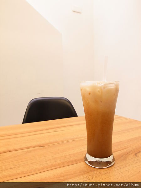 GRD3 07052014 Twelve Cupcakes (9).JPG