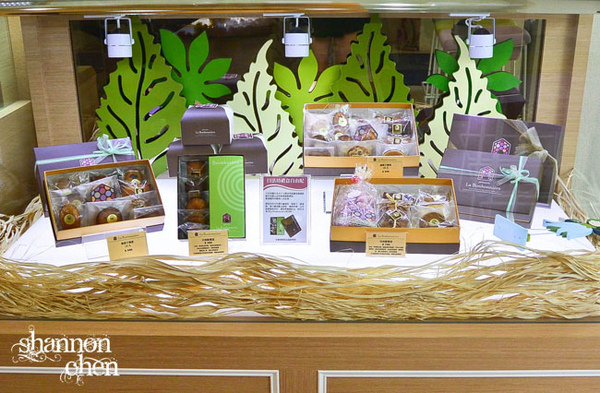 日法坊 La Bonbonnière:*美食*日法坊 La Bonbonniere*蛋糕捲新品試吃體驗,真材實料美味吃的到!