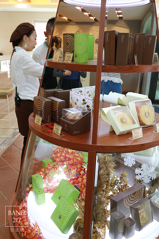 日法坊 La Bonbonnière：日法坊 La Bonbonniere 法式甜點 年輪蛋糕 蛋糕捲 冰淇淋 馬卡龍 麵包 下午茶 (台北捷運士林站)[邀約]