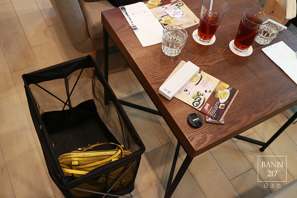 日法坊 La Bonbonnière：日法坊 La Bonbonniere 法式甜點 年輪蛋糕 蛋糕捲 冰淇淋 馬卡龍 麵包 下午茶 (台北捷運士林站)[邀約]