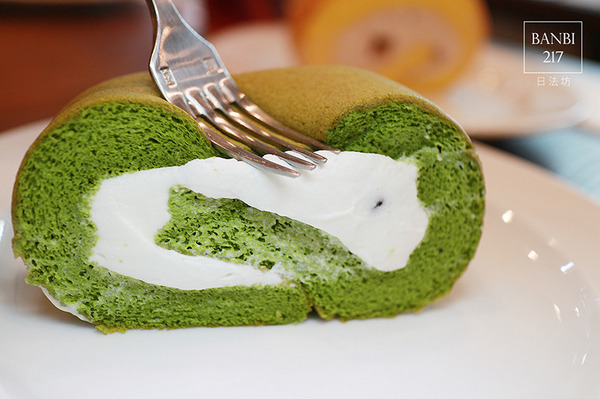 日法坊 La Bonbonnière：日法坊 La Bonbonniere 法式甜點 年輪蛋糕 蛋糕捲 冰淇淋 馬卡龍 麵包 下午茶 (台北捷運士林站)[邀約]