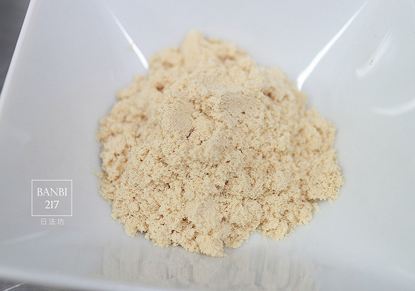 日法坊 La Bonbonnière：日法坊 La Bonbonniere 法式甜點 年輪蛋糕 蛋糕捲 冰淇淋 馬卡龍 麵包 下午茶 (台北捷運士林站)[邀約]