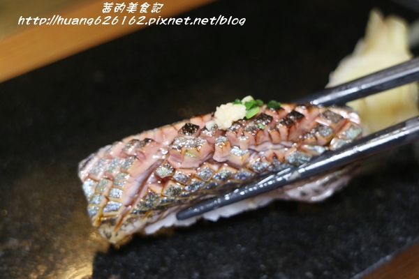 月酒居：【台北中山區】中山區日式創意無菜單料理『月酒居』商業午餐、捷運松江南京站~