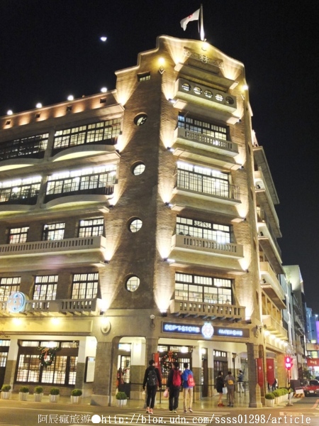 林百貨:【旅行遊記。台南中西區】林百貨。台灣流行時代開啟鈕 逛一個復古、文創、新潮流