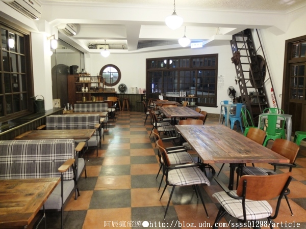 林百貨:【旅行遊記。台南中西區】林百貨。台灣流行時代開啟鈕 逛一個復古、文創、新潮流