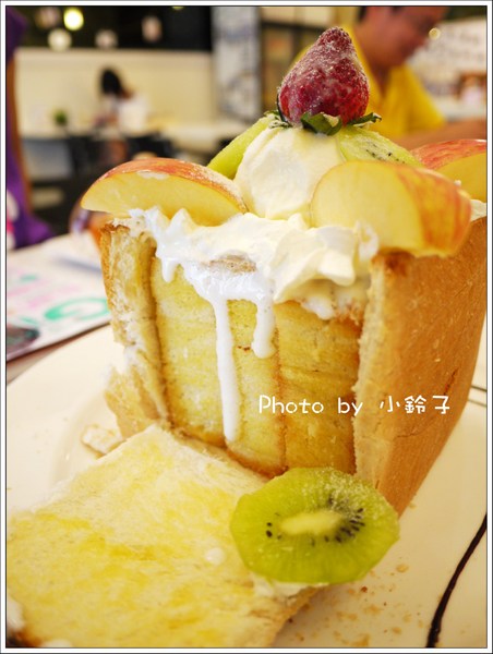 米拉佐cofe':三峽「米拉佐cofe'」兩個爸爸的溫暖花坊」