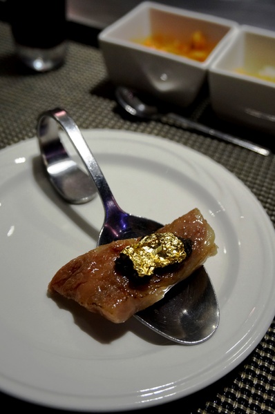 東方紅鐵板創意料理：[礁溪]東方紅鐵板創意料理：宜蘭在地海鮮/頂級食材.精彩料理/無菜單 - APP專屬優惠 !