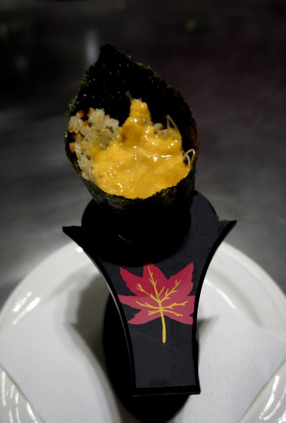 東方紅鐵板創意料理：[礁溪]東方紅鐵板創意料理：宜蘭在地海鮮/頂級食材.精彩料理/無菜單 - APP專屬優惠 !