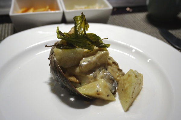 東方紅鐵板創意料理：[礁溪]東方紅鐵板創意料理：宜蘭在地海鮮/頂級食材.精彩料理/無菜單 - APP專屬優惠 !