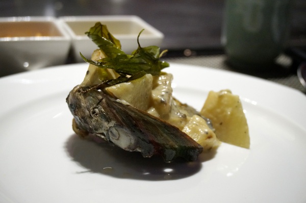 東方紅鐵板創意料理：[礁溪]東方紅鐵板創意料理：宜蘭在地海鮮/頂級食材.精彩料理/無菜單 - APP專屬優惠 !