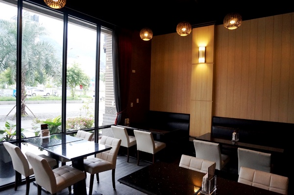 東方紅鐵板創意料理：[礁溪]東方紅鐵板創意料理：宜蘭在地海鮮/頂級食材.精彩料理/無菜單 - APP專屬優惠 !