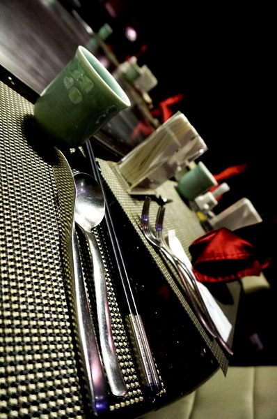 東方紅鐵板創意料理：[礁溪]東方紅鐵板創意料理：宜蘭在地海鮮/頂級食材.精彩料理/無菜單 - APP專屬優惠 !