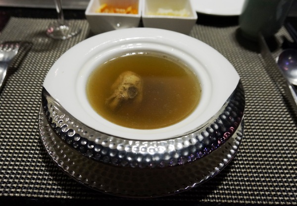 東方紅鐵板創意料理：[礁溪]東方紅鐵板創意料理：宜蘭在地海鮮/頂級食材.精彩料理/無菜單 - APP專屬優惠 !