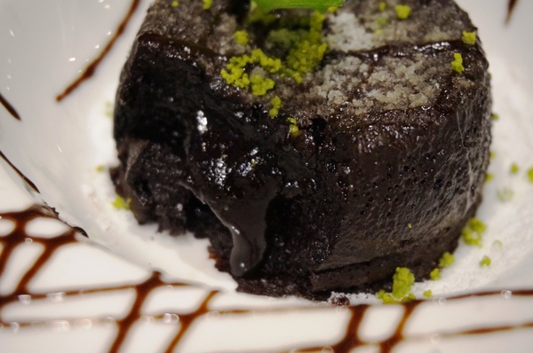 東方紅鐵板創意料理：[礁溪]東方紅鐵板創意料理：宜蘭在地海鮮/頂級食材.精彩料理/無菜單 - APP專屬優惠 !