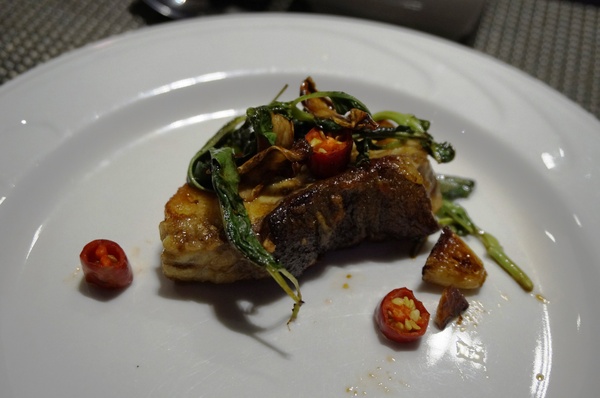 東方紅鐵板創意料理：[礁溪]東方紅鐵板創意料理：宜蘭在地海鮮/頂級食材.精彩料理/無菜單 - APP專屬優惠 !