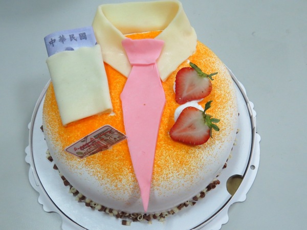 京典專業烘焙:不只好看也好吃的造型生日蛋糕【中壢/京典專業烘焙】