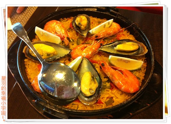 布宜諾餐廳：【星羽愛美食-台中】約會聚餐的美味西班牙料理~布宜諾餐廳。