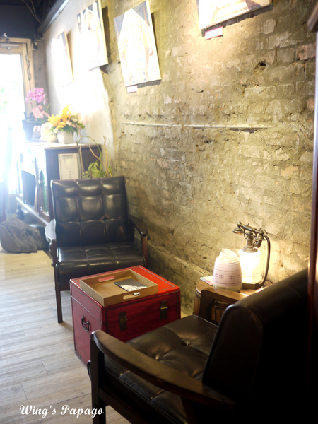 雅痞Art Reading Cafe：書香佐咖啡香。雅痞Art Reading Cafe