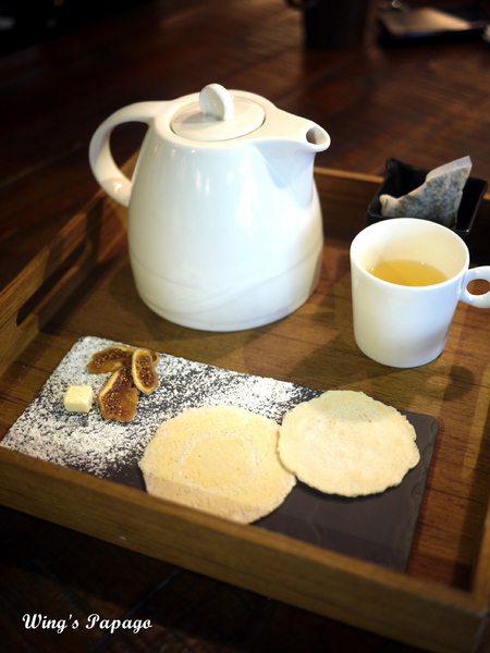 雅痞Art Reading Cafe：書香佐咖啡香。雅痞Art Reading Cafe