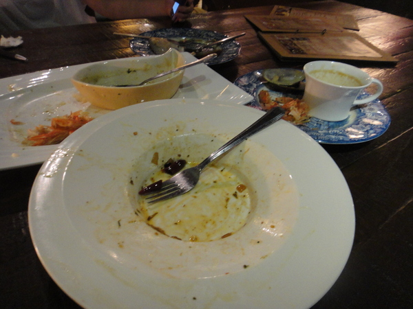 雅痞Art Reading Cafe：心靈的饗宴在『雅痞Art Reading Cafe』