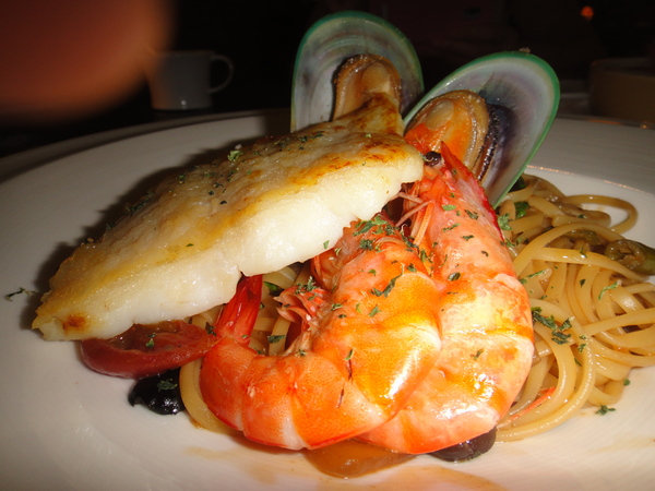 雅痞Art Reading Cafe：心靈的饗宴在『雅痞Art Reading Cafe』