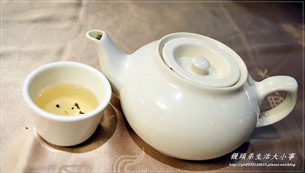 大大茶樓(新北永和店)：【食記/新北市】消費滿千送兩百折價卷～妳還在等什麼。還不趕緊行動♪♪大大茶樓♪♪