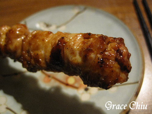 醬燒雞腿肉串~東區居酒屋.東區串燒.東區日式~老八風居酒屋(敦南店)