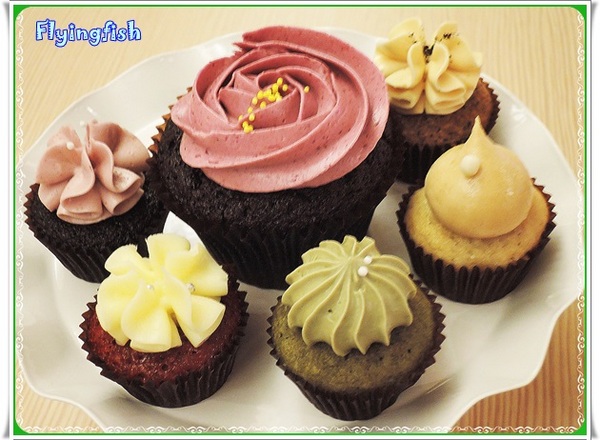 Les Bebes Cafe & Bar 貝貝西點(仁愛門市)：✜  餐桌上滴華麗冒險(初訪晚餐篇)-「Les Bebes Cafe & Bar貝貝西點(仁愛門市)」❤～