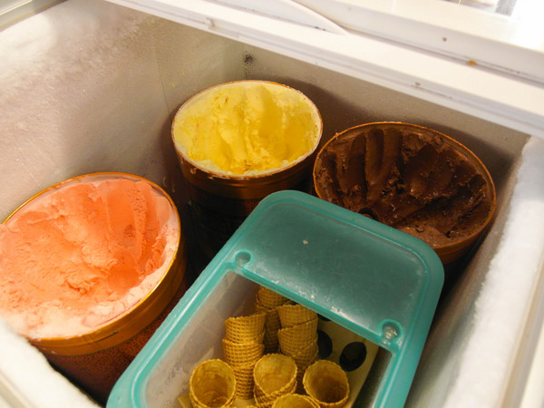 青禾幸福鍋物涮涮屋(景平店):【試吃*新北中和】養生麻辣鴛鴦鍋~『青禾幸福鍋物涮涮屋/景平店』