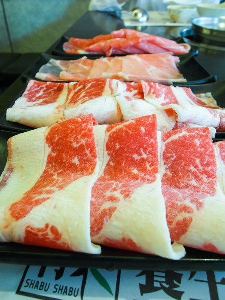 青禾幸福鍋物涮涮屋(景平店):【試吃*新北中和】養生麻辣鴛鴦鍋~『青禾幸福鍋物涮涮屋/景平店』