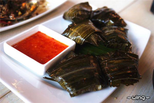 饗泰多泰式餐廳：［台北東區］創意泰式料理餐廳。【饗泰多Siam More】青木瓜沙拉/打拋豬/金錢魚餅體驗(忠孝復興站美食餐廳)