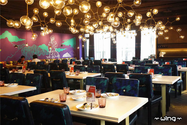 饗泰多泰式餐廳：［台北東區］創意泰式料理餐廳。【饗泰多Siam More】青木瓜沙拉/打拋豬/金錢魚餅體驗(忠孝復興站美食餐廳)