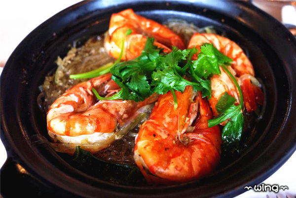 饗泰多泰式餐廳：［台北東區］創意泰式料理餐廳。【饗泰多Siam More】青木瓜沙拉/打拋豬/金錢魚餅體驗(忠孝復興站美食餐廳)