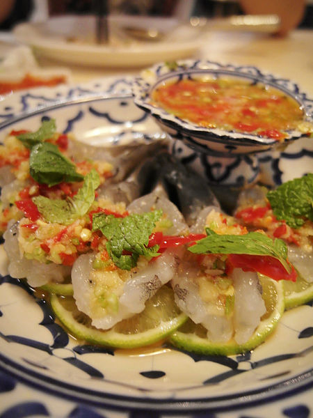 饗泰多泰式餐廳：【忠孝復興】饗泰多Siam More。生日餐吃得好滿足