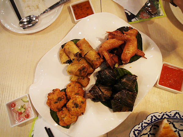 饗泰多泰式餐廳：【忠孝復興】饗泰多Siam More。生日餐吃得好滿足