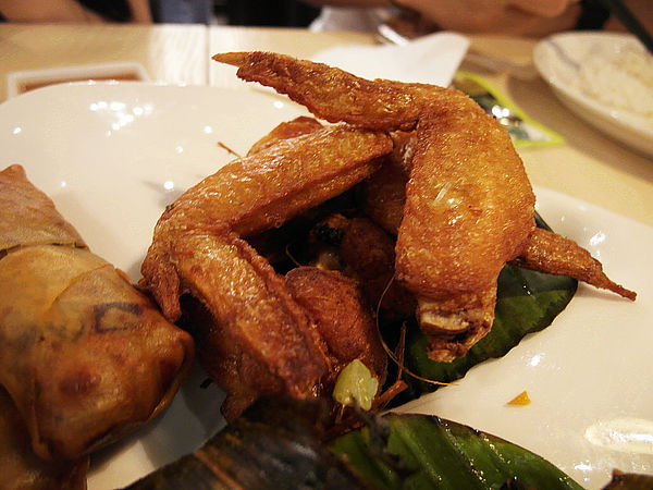 饗泰多泰式餐廳：【忠孝復興】饗泰多Siam More。生日餐吃得好滿足